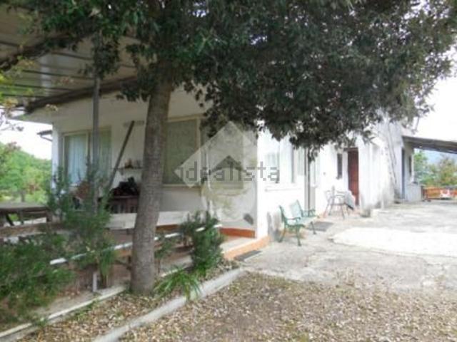 Villetta bifamiliare in vendita di 80 m² in Contrada Fontana Fresca