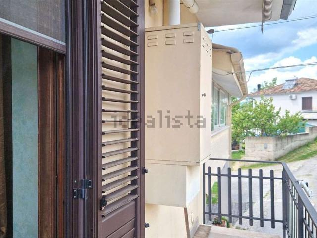 Villetta bifamiliare in vendita di 80 m² in Contrada San Filippo, 351