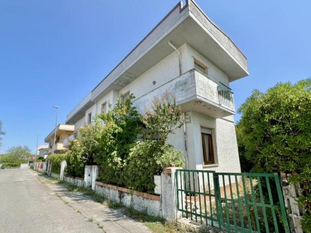 Villetta bifamiliare in vendita di 80 m² in Via Martiri di San Anna, 7