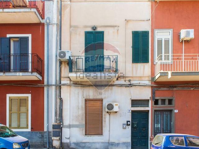 Villetta bifamiliare in vendita di 80 m² in Via Antonello da Messina, 59
