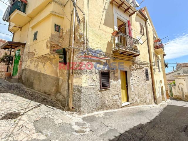 Villetta bifamiliare in vendita di 80 m² in Via Borghesia, 49