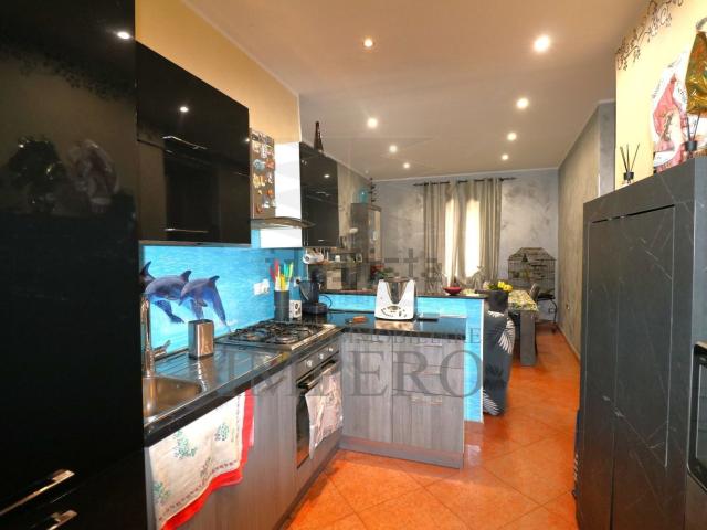 Villetta bifamiliare in vendita di 80 m² in Via Cavour, 12