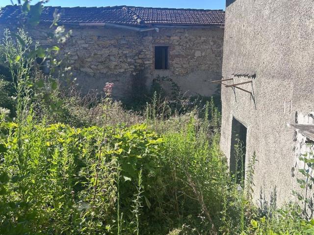 Villetta bifamiliare in vendita di 80 m² in Via Chiesa Magliano