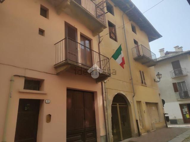 Villetta bifamiliare in vendita di 80 m² in Via Claudio Chiesa, 15