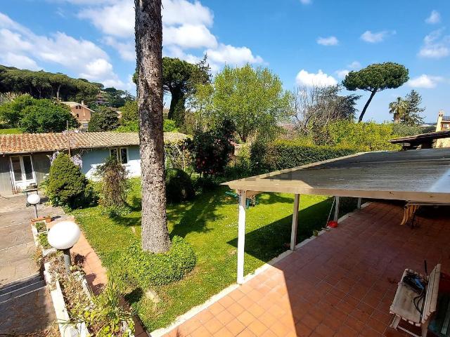 Villetta bifamiliare in vendita di 80 m² in Via Cristoforo Colombo
