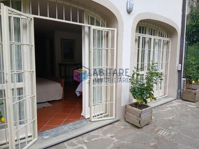 Villetta bifamiliare in vendita di 80 m² in Via del Poggio