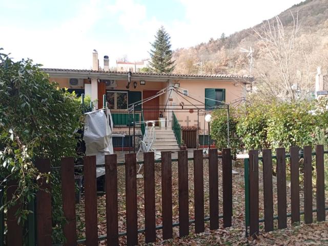 Villetta bifamiliare in vendita di 80 m² in Via FOSCARI