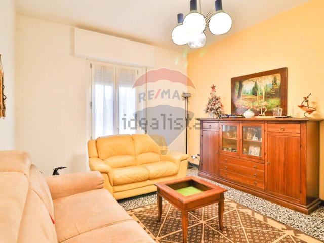 Villetta bifamiliare in vendita di 80 m² in Via Guglielmo Marconi, 47