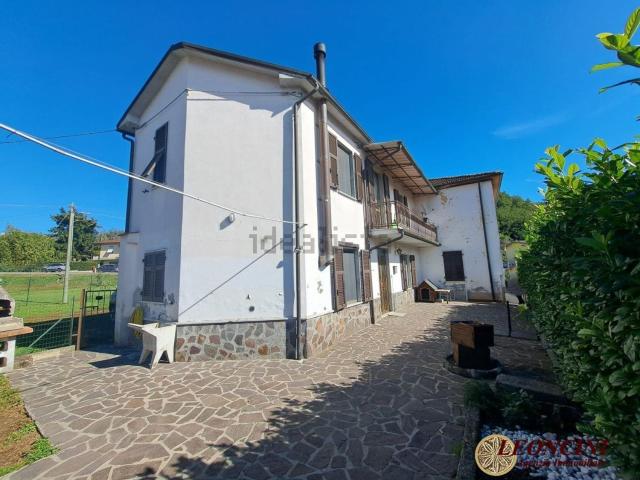 Villetta bifamiliare in vendita di 81 m² in Via Nazionale, 66