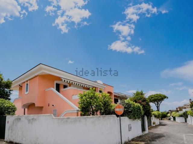 Villetta bifamiliare in vendita di 82 m² in Via del Maestrale, 24