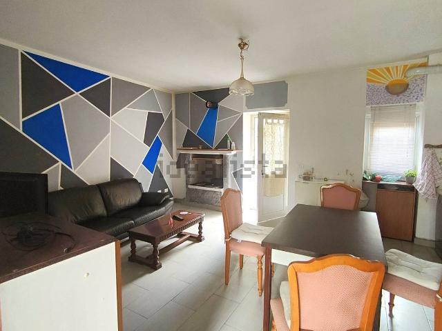 Villetta bifamiliare in vendita di 94 m² in Via Mozzalina, 32