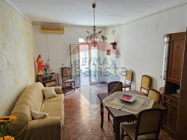 Villetta bifamiliare in vendita di 95 m² in Via Archimede, 16