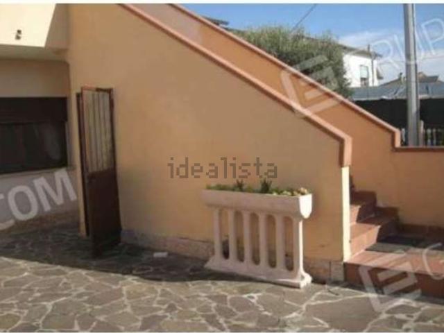 Villetta bifamiliare in vendita di 95 m² in Via Arginello