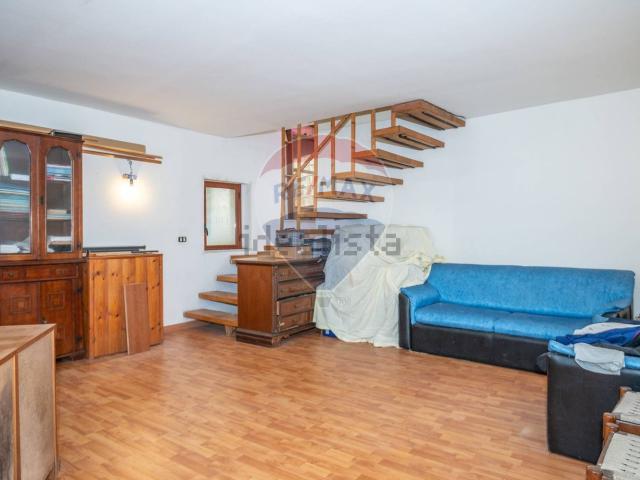 Villetta bifamiliare in vendita di 95 m² in Via Celso, 101
