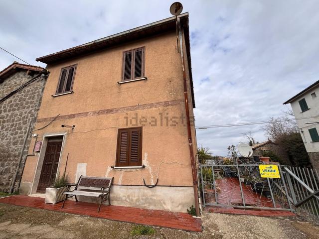 Villetta bifamiliare in vendita di 96 m² in Via Poggetto