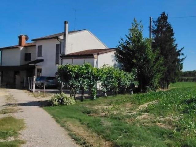Villetta bifamiliare in vendita di 97 m² in Via San Basilio, 6