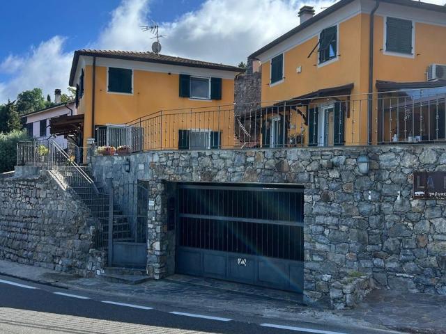 Villetta bifamiliare in vendita di 90 m²