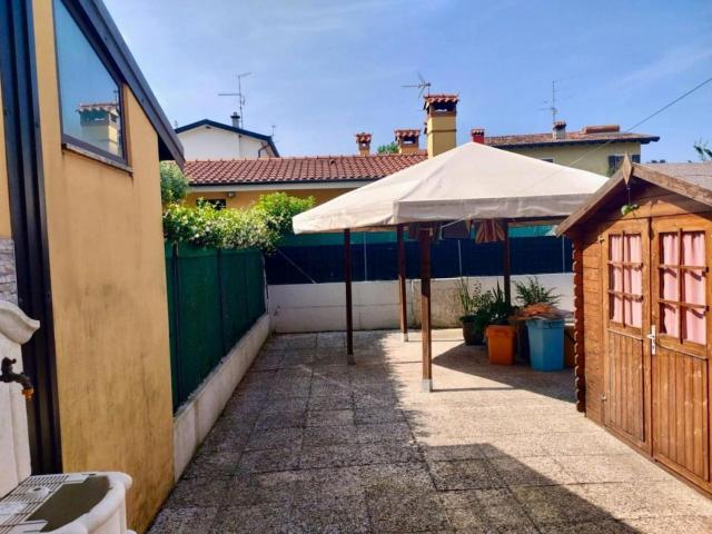 Villetta bifamiliare in vendita di 90 m²