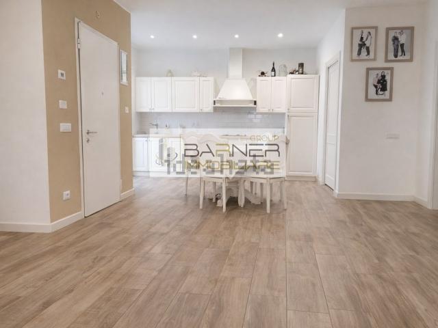 Villetta bifamiliare in vendita di 90 m² in Via Maria Montessori, 150
