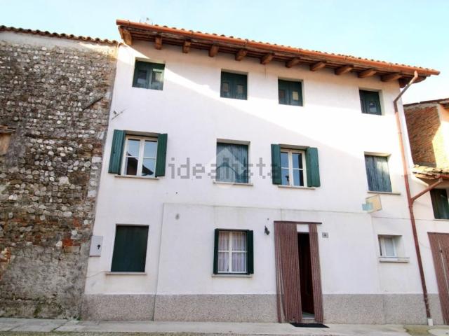 Villetta bifamiliare in vendita di 90 m² in Via Aquileia, 4