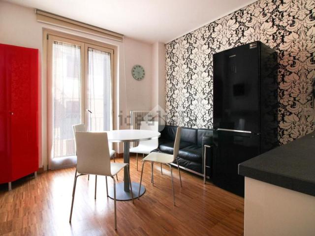 Villetta bifamiliare in vendita di 90 m² in Via Benedetto Cairoli