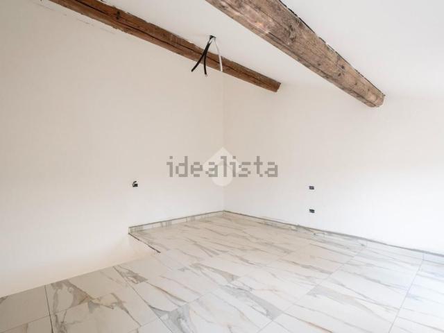 Villetta bifamiliare in vendita di 90 m² in Via Carrobbio, 43