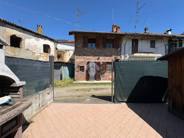 Villetta bifamiliare in vendita di 90 m² in Via Ceretto, 17