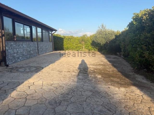 Villetta bifamiliare in vendita di 90 m² in Via delle Mietiture, 2