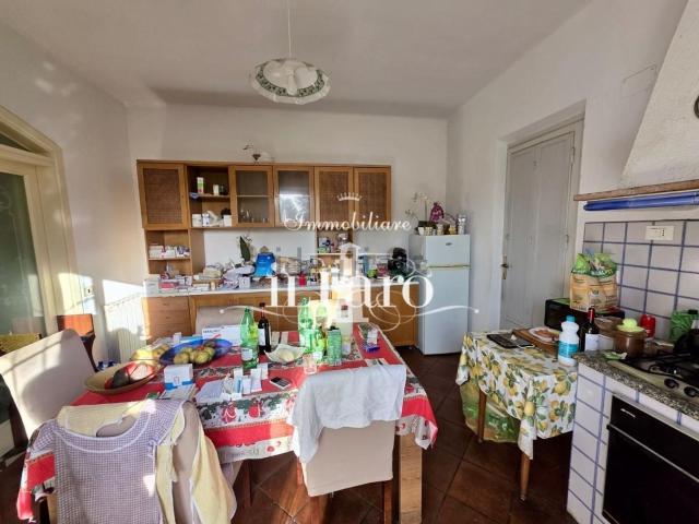 Villetta bifamiliare in vendita di 90 m² in Via Giovanni Verga