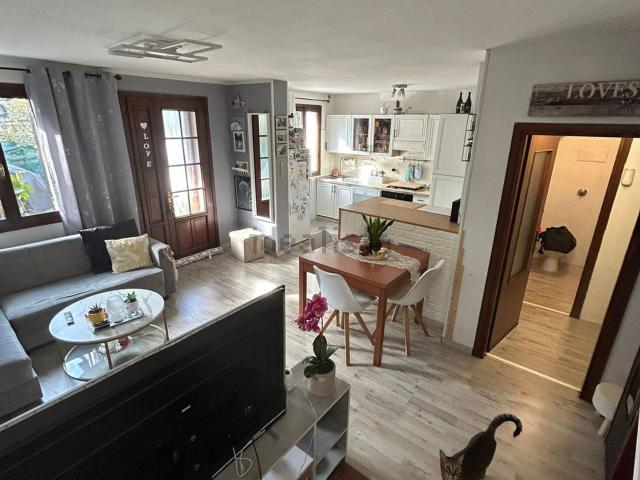 Villetta bifamiliare in vendita di 90 m² in Via Gritti