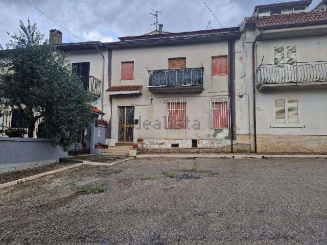 Villetta bifamiliare in vendita di 90 m² in Via Ischetti