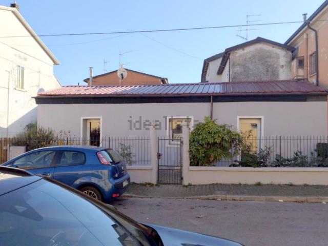 Villetta bifamiliare in vendita di 90 m² in Via Roma