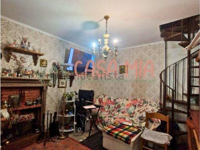 Villetta bifamiliare in vendita di 90 m² in Via Roma