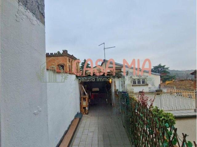 Villetta bifamiliare in vendita di 90 m² in Via Roma