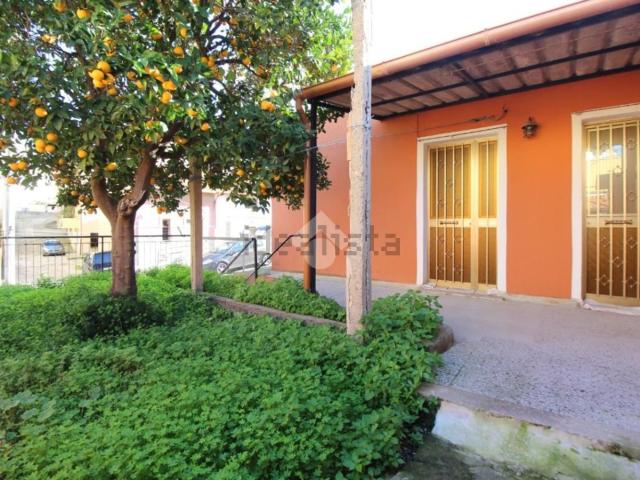 Villetta bifamiliare in vendita di 90 m² in Via Torre Telegrafo, 2