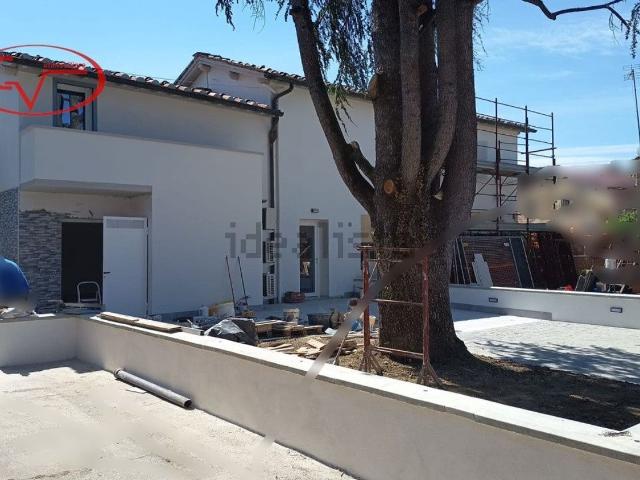 Villetta bifamiliare in vendita di 90 m² in Viale Cadorna