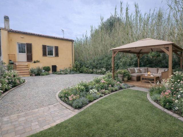 Villetta bifamiliare in vendita di 91 m² in Via Giuseppe Fortunato Silla