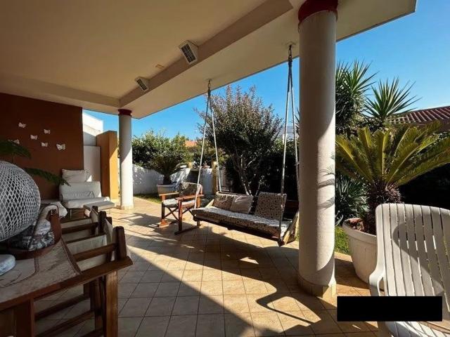 Villetta bifamiliare in vendita di 91 m² in Via Torre Testa, 39