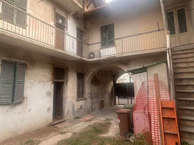Villetta bifamiliare in vendita di 92 m² in Via Cairoli