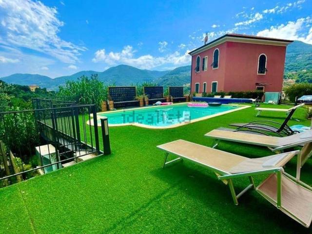 Villetta bifamiliare in affitto di 150 m²