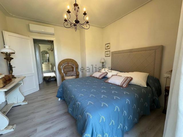 Villetta bifamiliare in affitto di 180 m²