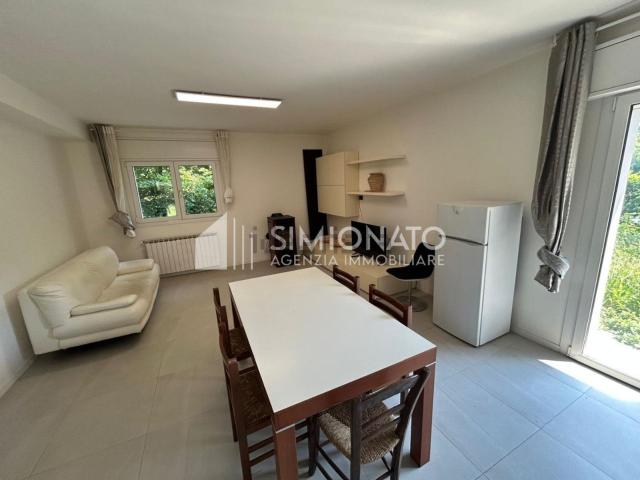 Villetta bifamiliare in affitto di 100 m² in Via Cesare Battisti