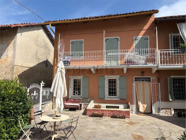 Villetta bifamiliare in affitto di 105 m² in Via Vallunga, 42