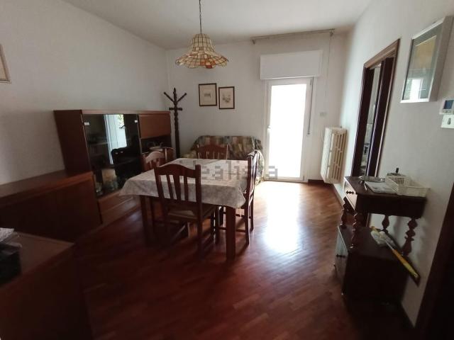 Villetta bifamiliare in affitto di 105 m² in Via Don Giuseppe Cortini