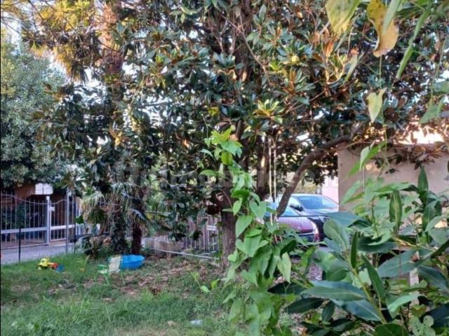 Villetta bifamiliare in affitto di 110 m² in Via Giuseppe Toniolo