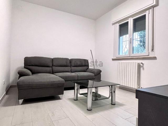 Villetta bifamiliare in affitto di 125 m² in Via Villanova