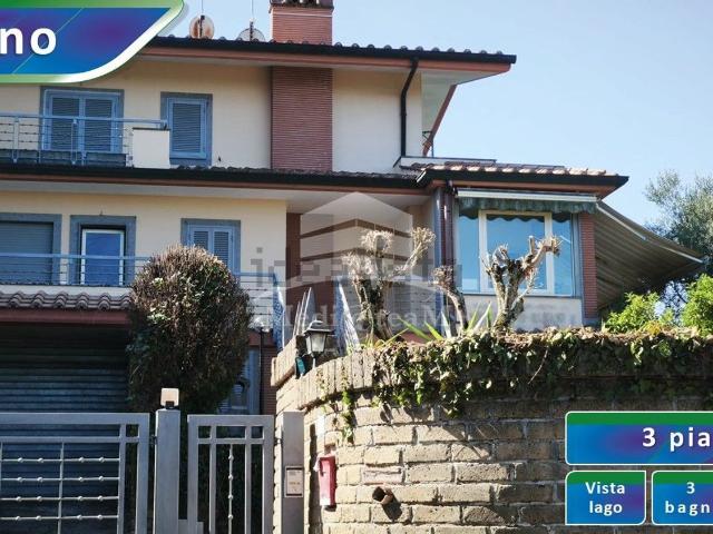 Villetta bifamiliare in affitto di 129 m² in Via degli Oleandri