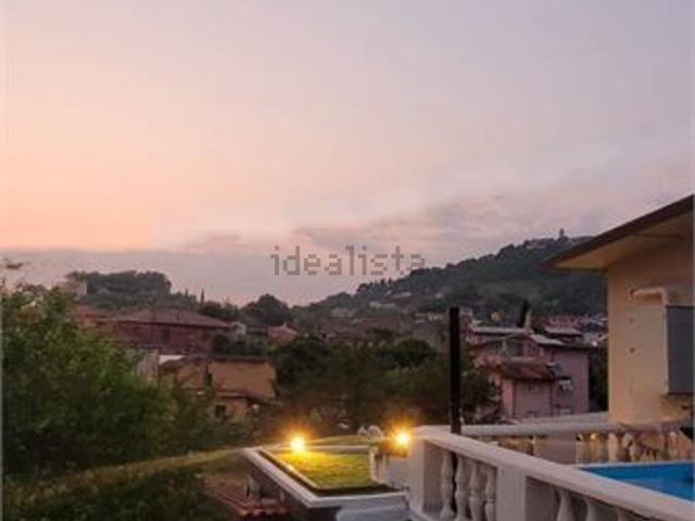 Villetta bifamiliare in affitto di 48 m²