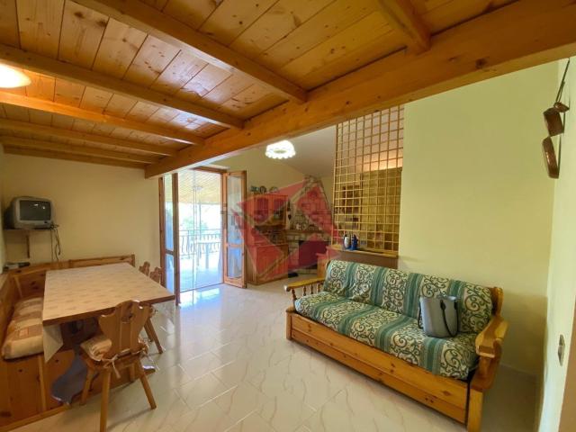 Villetta bifamiliare in affitto di 65 m² in Via Valle Berta