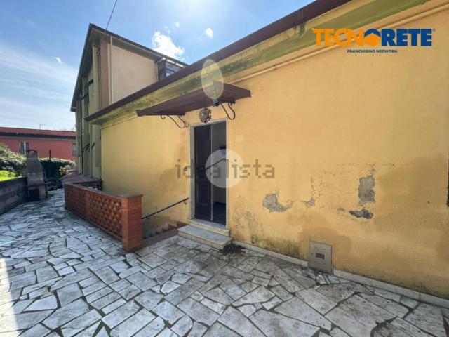 Villetta bifamiliare in affitto di 80 m² in Viale San Bartolomeo, 937